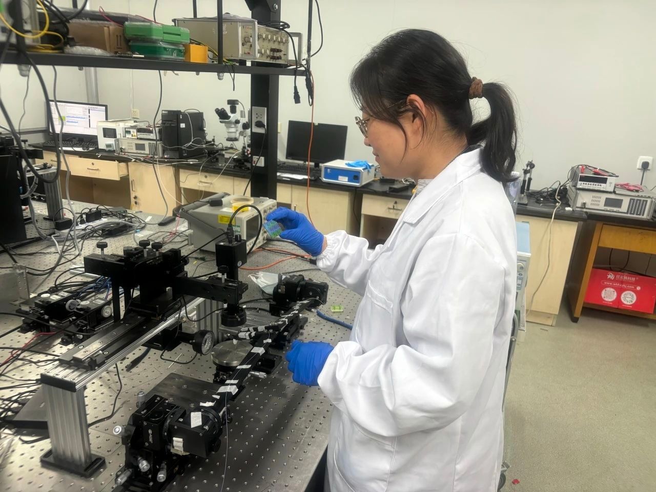 榜样丨理学院薄淑晖：做一颗永不生锈的科研螺丝钉